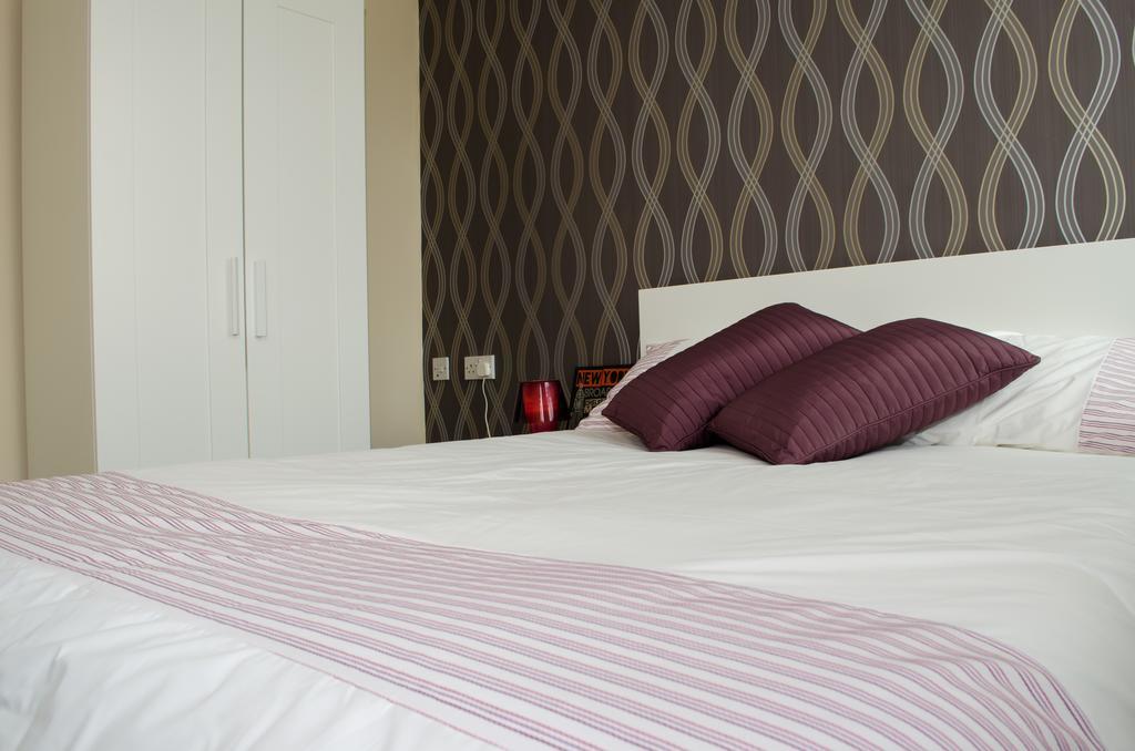 Gloucester House Bradford  Luaran gambar